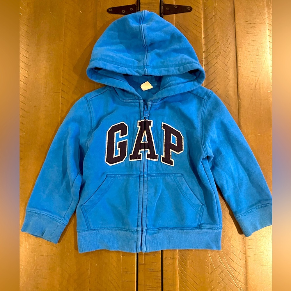 GAP hoodie. Good condition.  3T